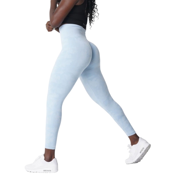 NVGTN Seamless Camo Leggings Icy Blue Womens Medium - Picture 1 of 8